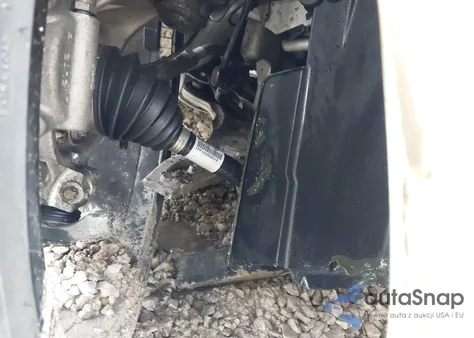 2013 Dodge Dart Sxt z USA, uszkodzony, nr VIN 1C3CDFBA3DD304906